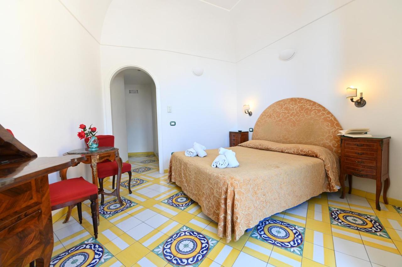 Croce Di 3* Amalfi