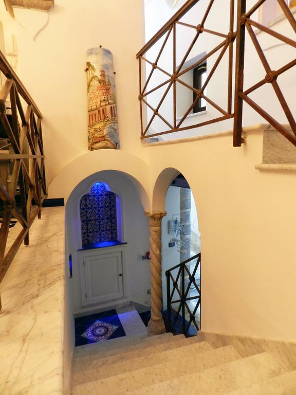 Hotel Croce Di 3*