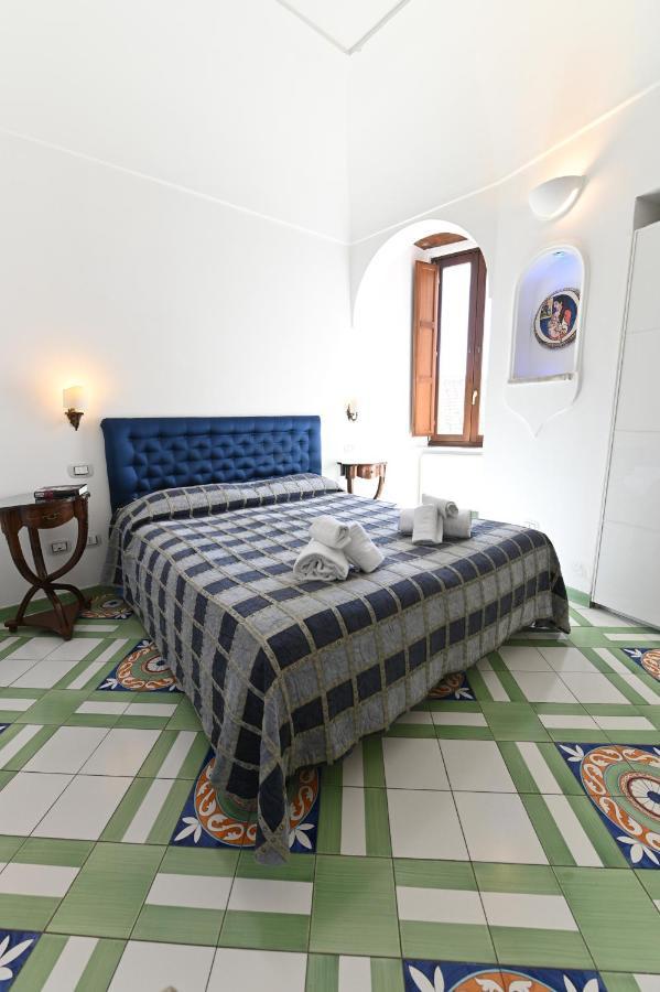 Croce Di 3* Amalfi